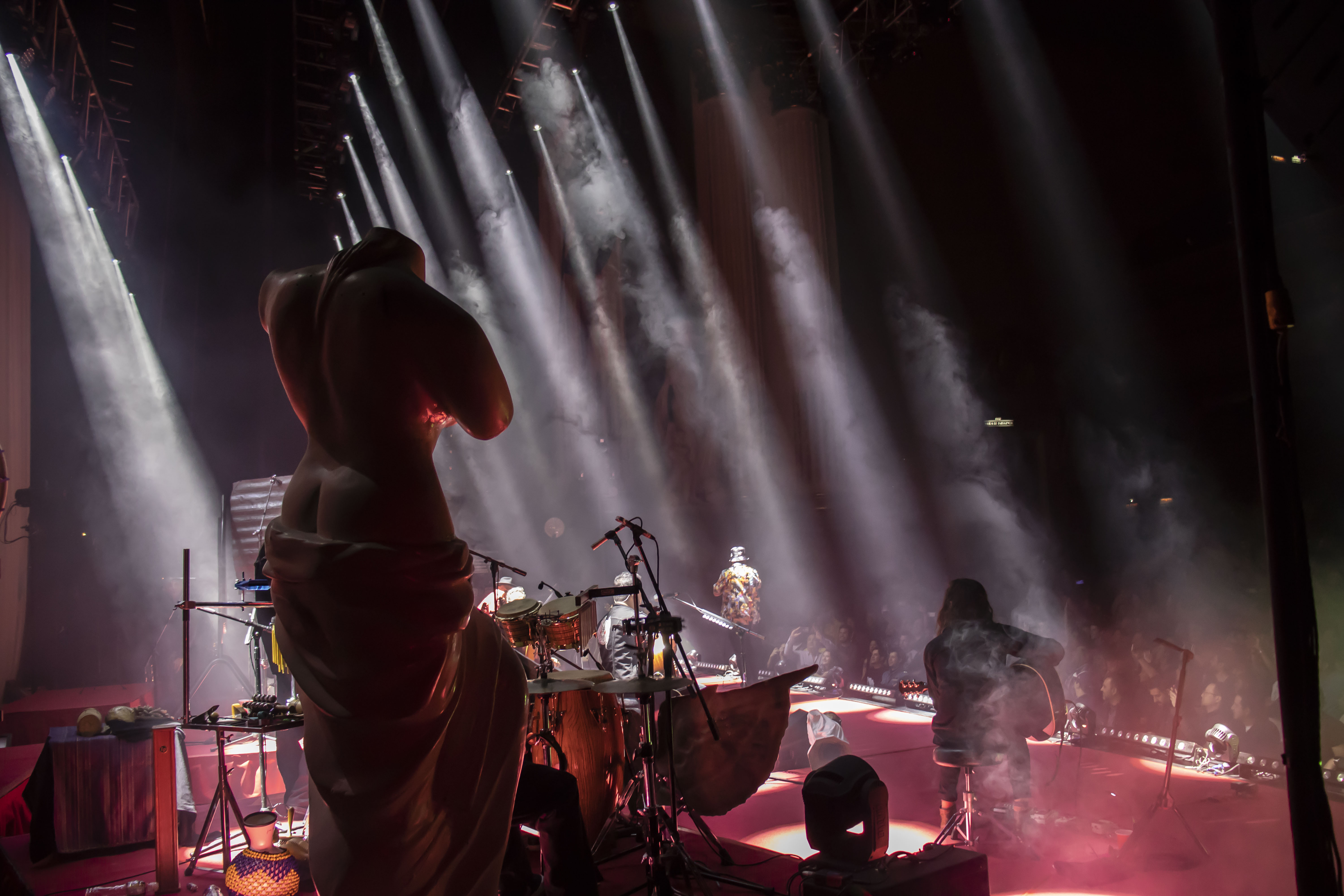 Molotov y el sutil ‘Desconecte’ con la música política y el power mexicano