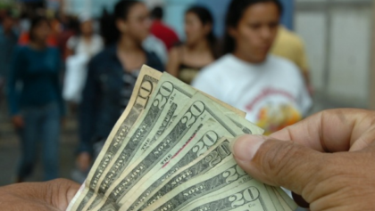 Mexicanos en el extranjero tirando paro: remesas alcanzan los 2 mil 910 millones de dólares