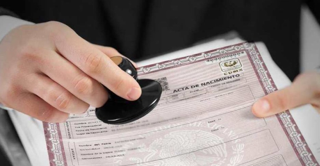 Gobierno de la CDMX elimina la renovación del acta de nacimiento para trámites