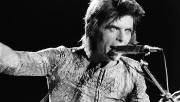 ‘Spying Through a Keyhole’: el box set de David Bowie que tendrá canciones inéditas