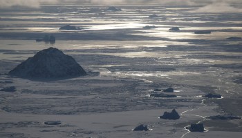 Los glaciares en Groenlandia se derriten cuatro veces más rápido que en 2003
