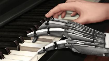 La primera mano robótica que toca perfectamente el piano
