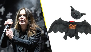 Ozzy Osbourne celebra el ‘aniversario’ de cuando le arrancó la cabeza a un murciélago