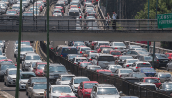 "Acelero, freno, claxon": CDMX es la cuarta ciudad más congestionada en el mundo