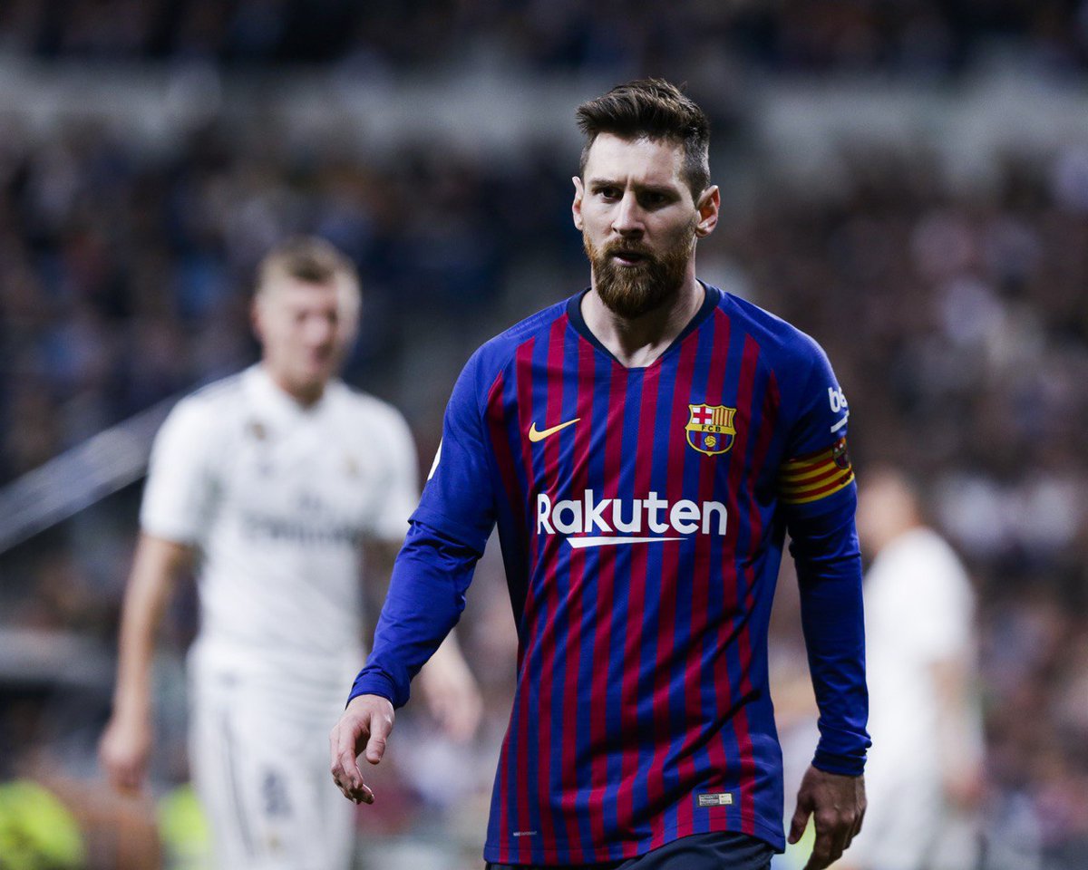En imágenes: Así vivió Lionel Messi su Clásico Español número 40