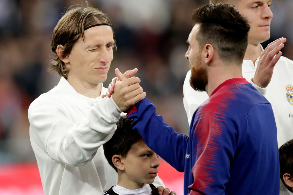 En imágenes: Así vivió Lionel Messi su Clásico Español número 40