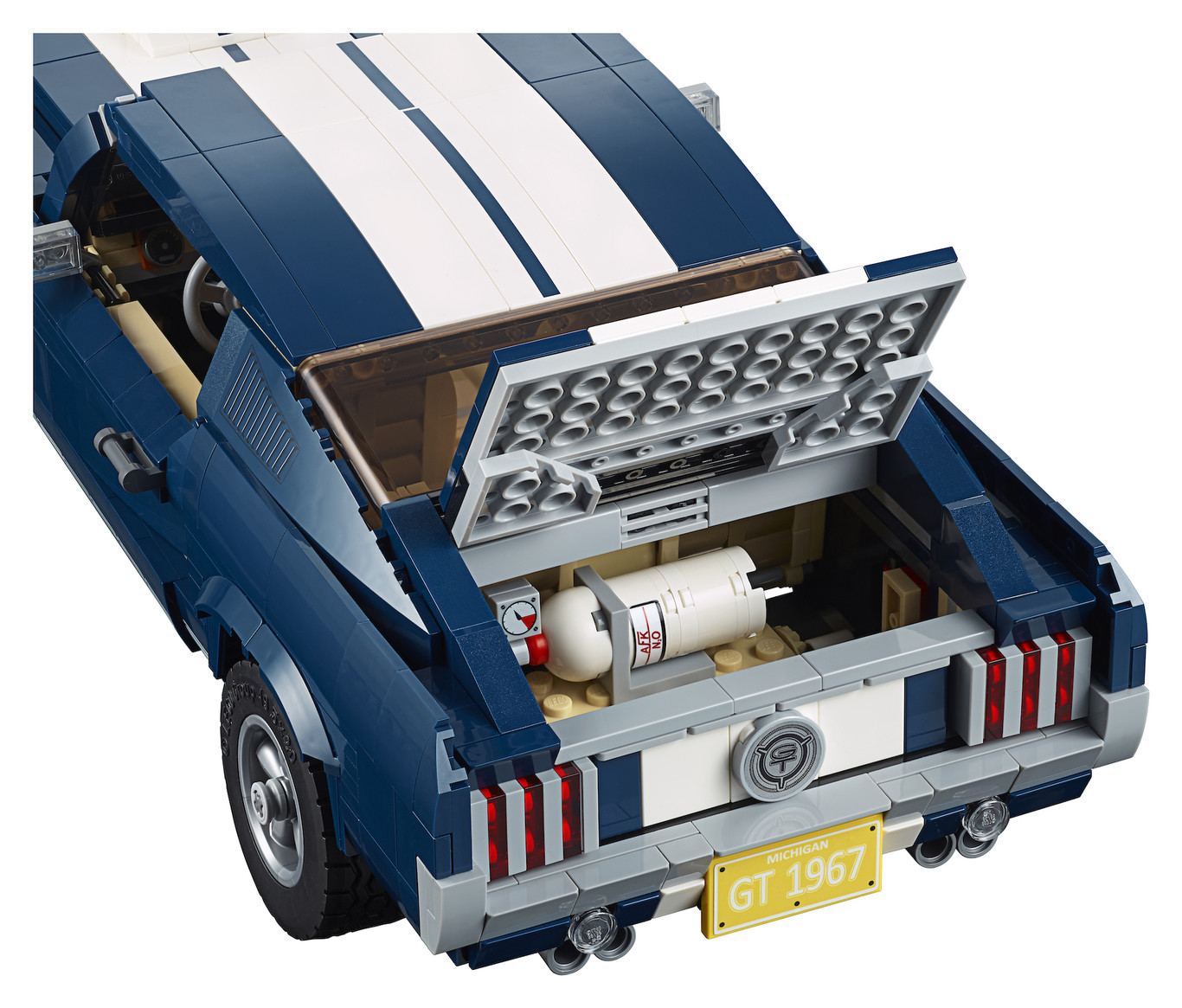 ¡Wow! LEGO hizo una réplica del Mustang 67 para que pases horas armándola
