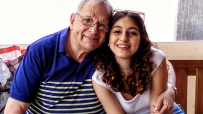 ¡Ay, no! Un abuelo con cáncer prometió a su nieta hacer hasta lo imposible por verla titulada