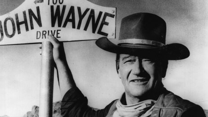 Sale a la luz entrevista con el icónico actor John Wayne y sus ideologías nazi
