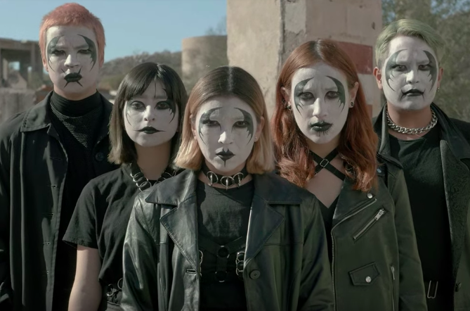"Ponte Punk": Mira en exclusiva el nuevo video de Los Blenders