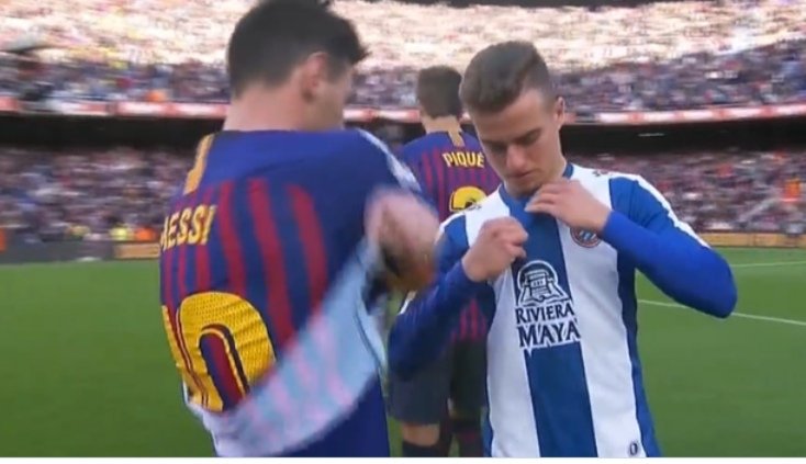 Casual: Le pides a Messi intercambiar camisetas y la afición te llena de insultos y amenazas