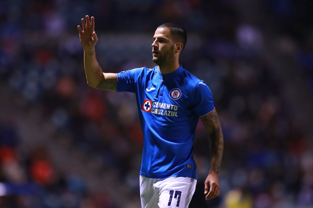 Mientras tú te quejas, Edgar Mendez presumió su viaje en el transporte público