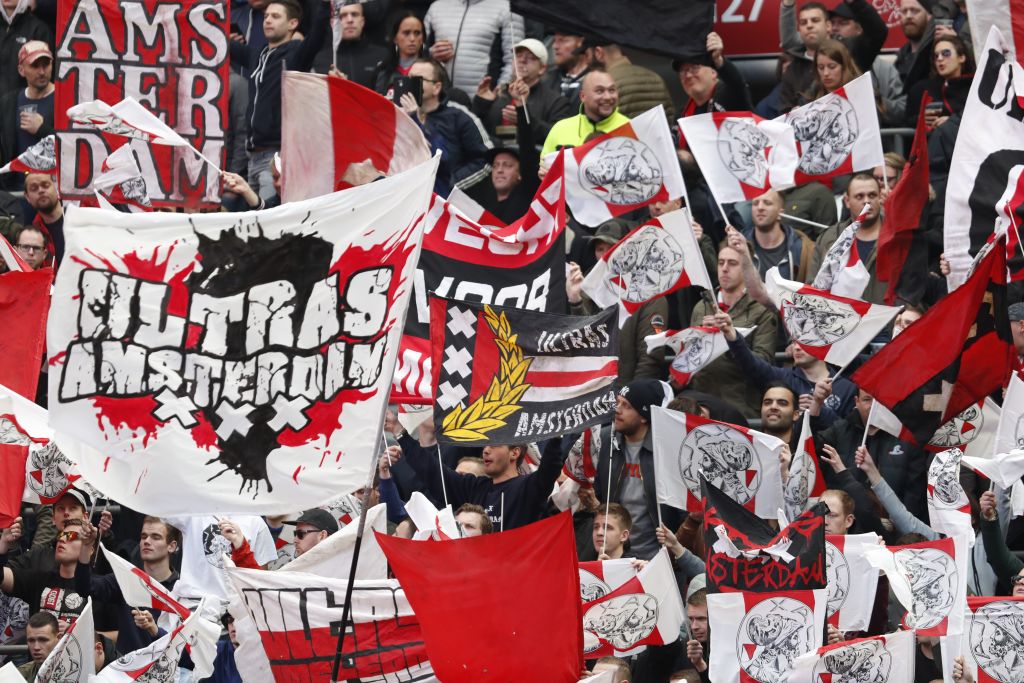 ¡Hay tiro! Las 3 cosas que nos dejó el Clásico de Holanda entre Ajax y PSV