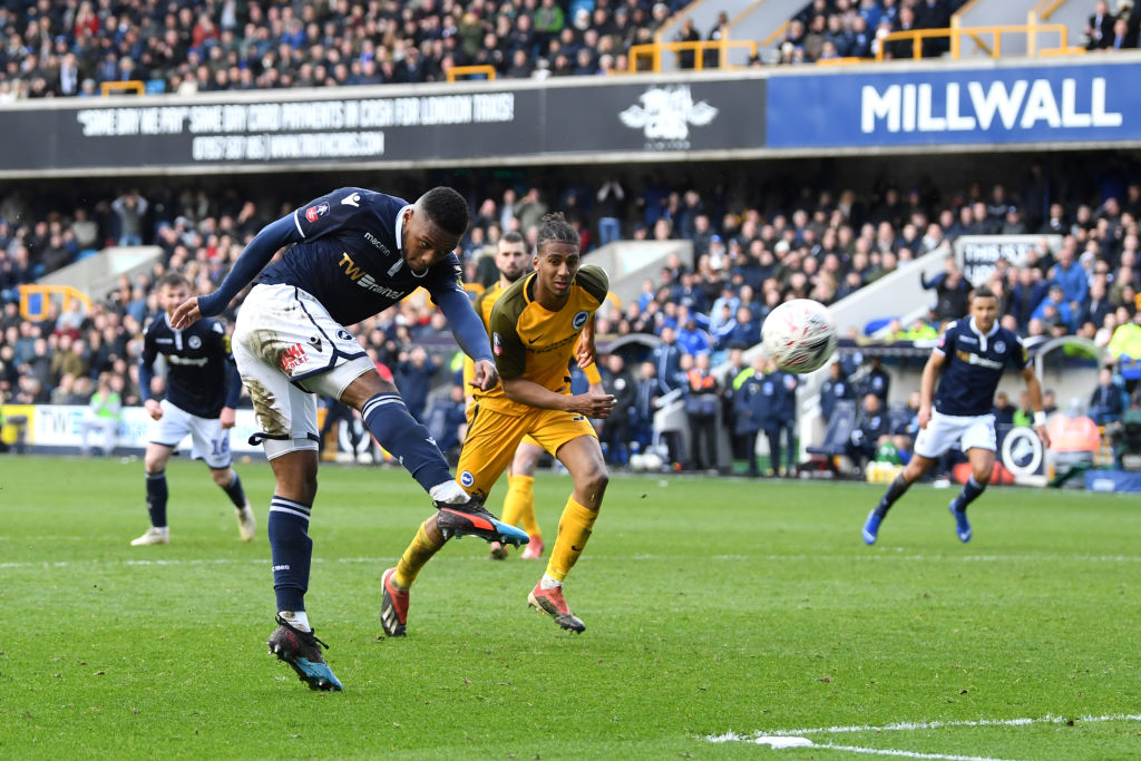 Tras un partido cardiaco, Millwall eliminó al Brighton de la FA Cup