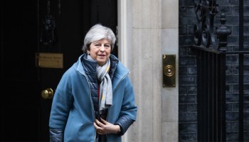 Parlamento británico rechaza por segunda vez proyecto para el Brexit de Theresa May