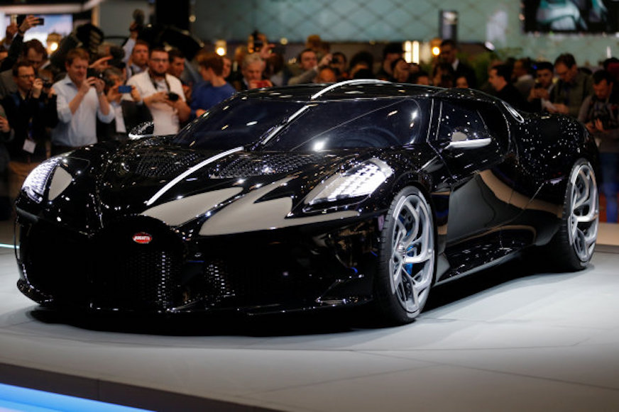 ¡Adios Tesla! El Bugatti es en el auto más caro y deseado del mundo