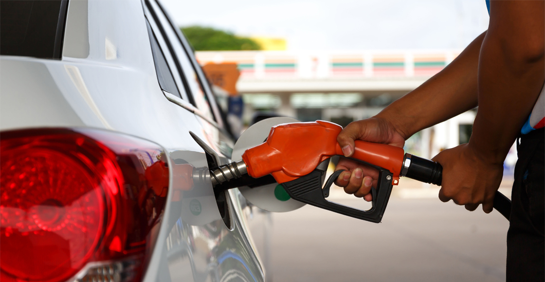 Hacienda aplica estímulo fiscal a gasolina Premium del 10.22%