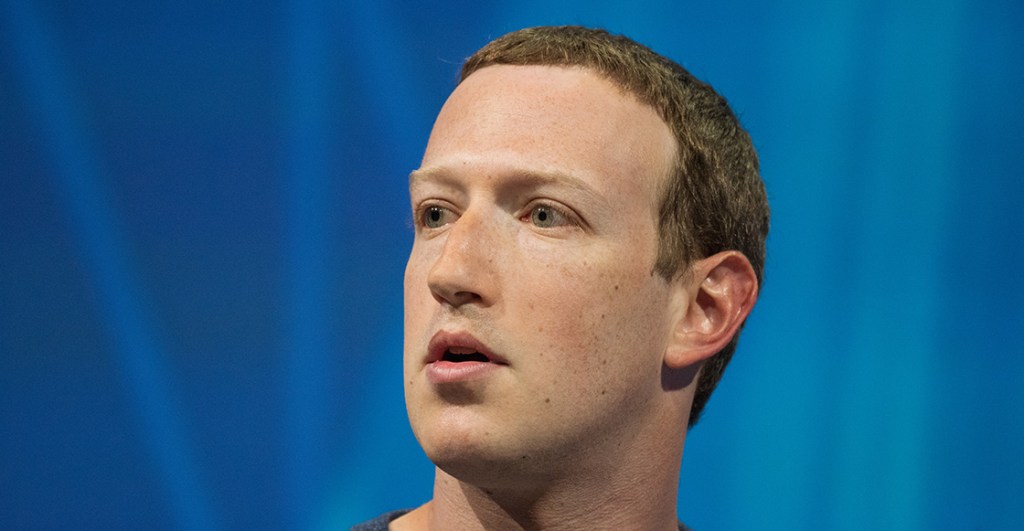 Facebook y Zuckerberg sabían de Cambridge Analytica antes de lo que reportó en juicio