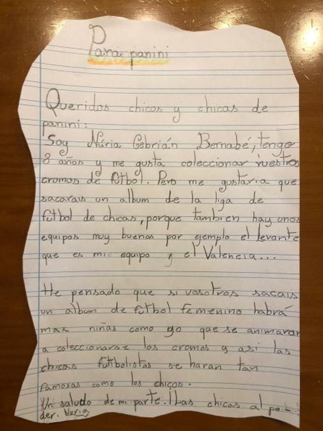 Nuria Cebrián, la niña de 8 años que le escribió a Panini para pedir un álbum de futbol femenil
