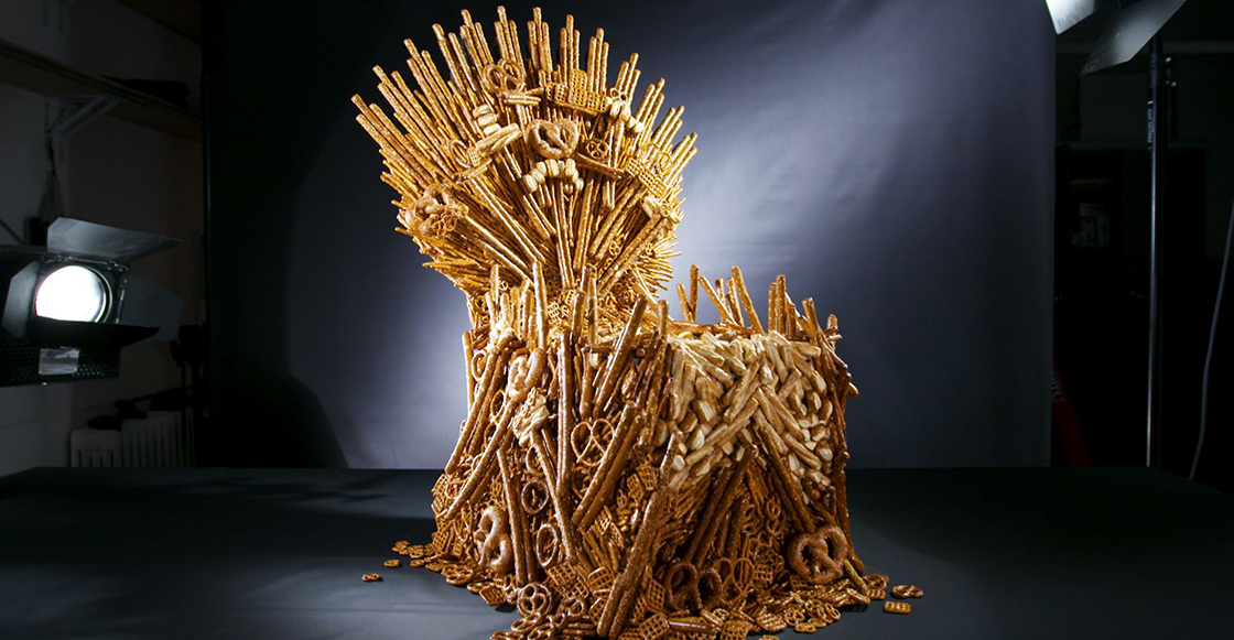 ¿Hambre? Checa el trono de Game of Thrones hecho únicamente con pretzels