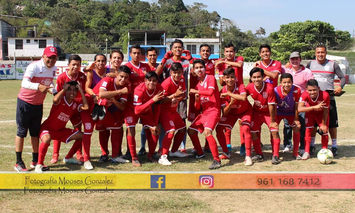 Accidente vial dejó a varios jugadores heridos de un club mexicano de 3ª división