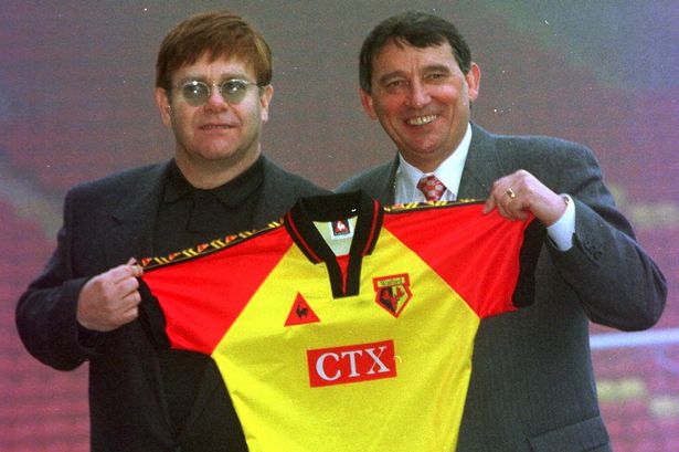 Portero del Watford pide a Sir Elton John cancelar presentación para estar en la Final de FA Cup