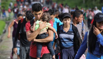 Parte nueva caravana migrante desde Honduras; buscan llegar a Estados Unidos
