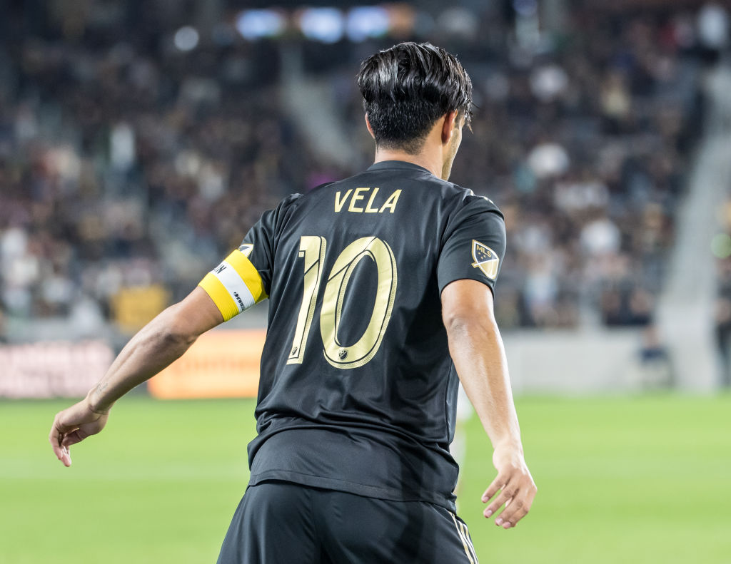 Carlos Vela: El crack goleador que prefiere jugar en equipo en lugar de destacar