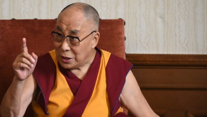 dalai-lama-hospital-india-pecho-salud