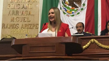 Diputada del PVEM propone retirar estatutas de Colón y Cortés por "justicia histórica"