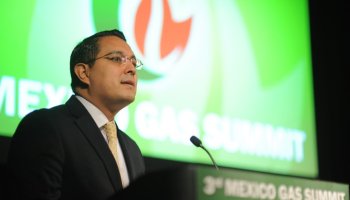 Guillermo Zúñiga, CRE