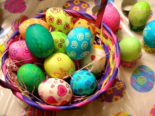 la historia del conejo y huevos de Pascua