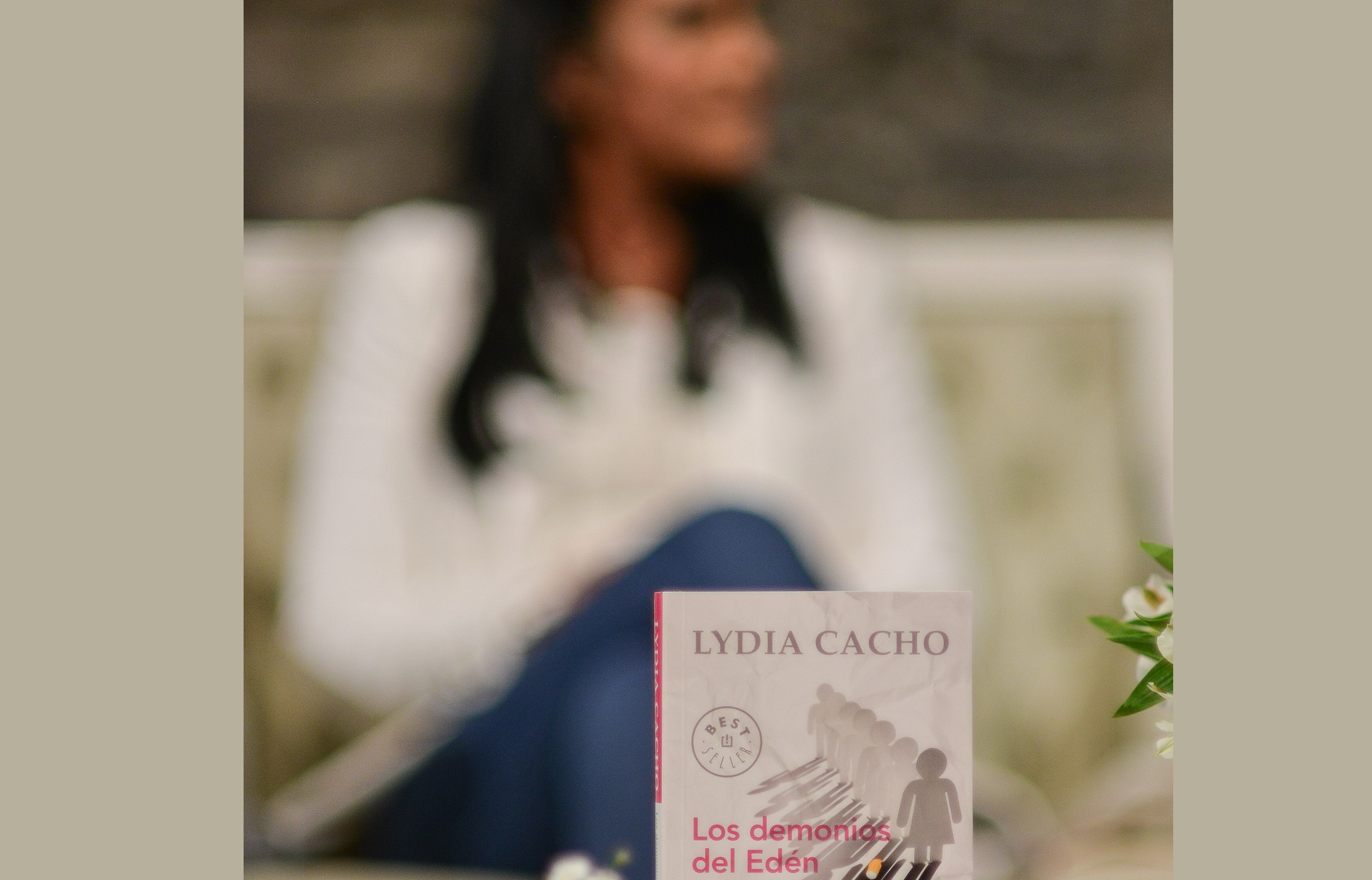 Lydia Cacho, presentó una nueva edición de "Los demonios del Edén"