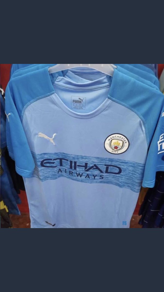 Circula en internet un uniforme falso del Manchester City que incluso ‘ya está a la venta’