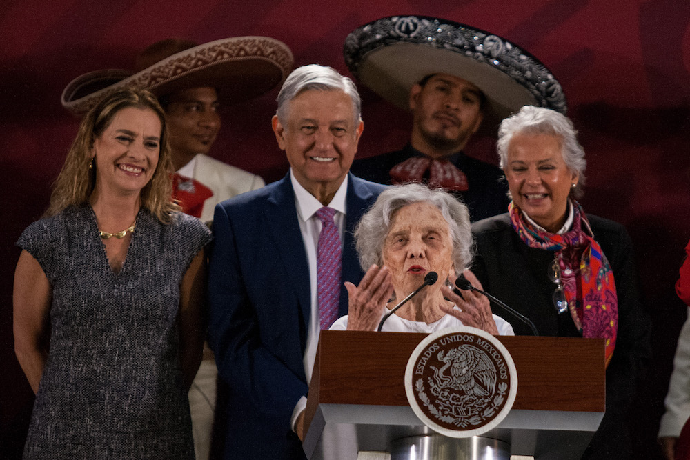 Elena-Poniatowska-fundación-recursos-presupuesto
