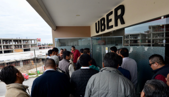 El SAT cobrará impuestos a conductores de Uber, Cabify o Bolt