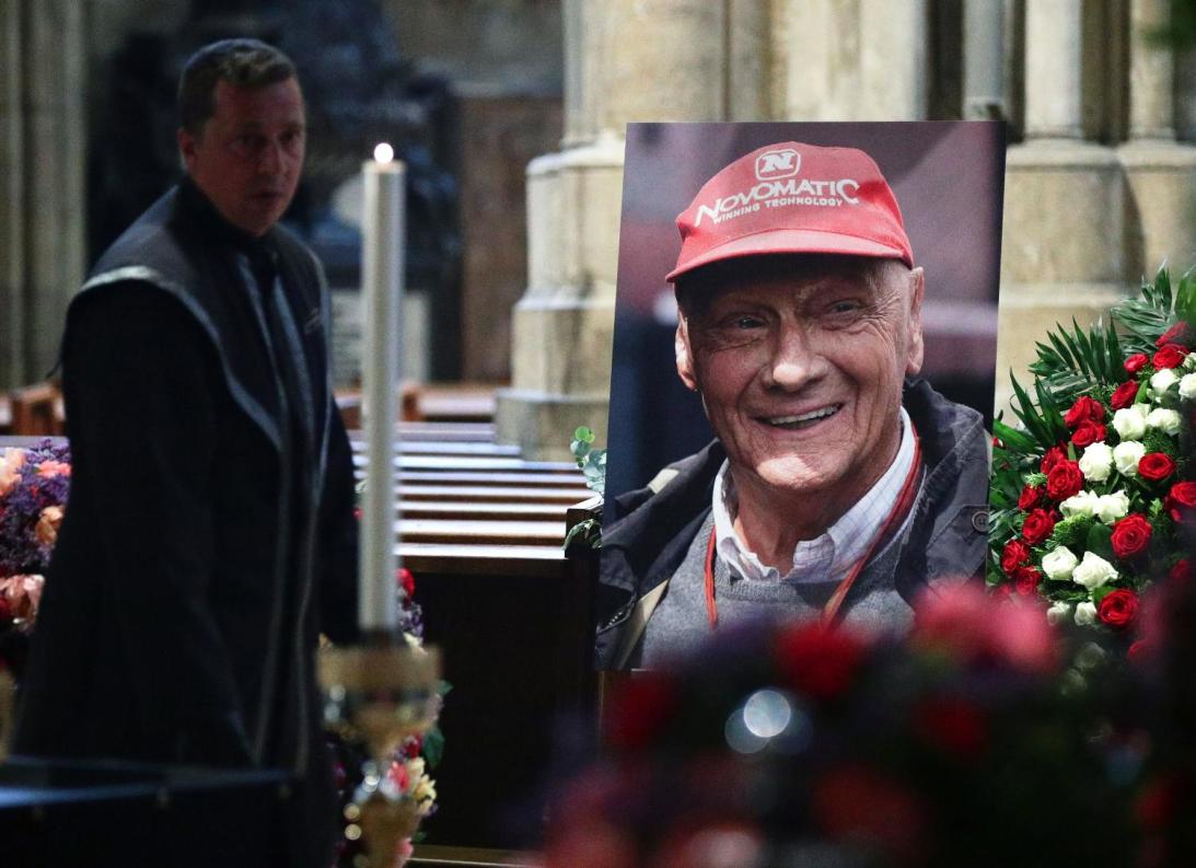 En imágenes: Aficionados y celebridades despidieron a Niki Lauda, leyenda de Fórmula 1