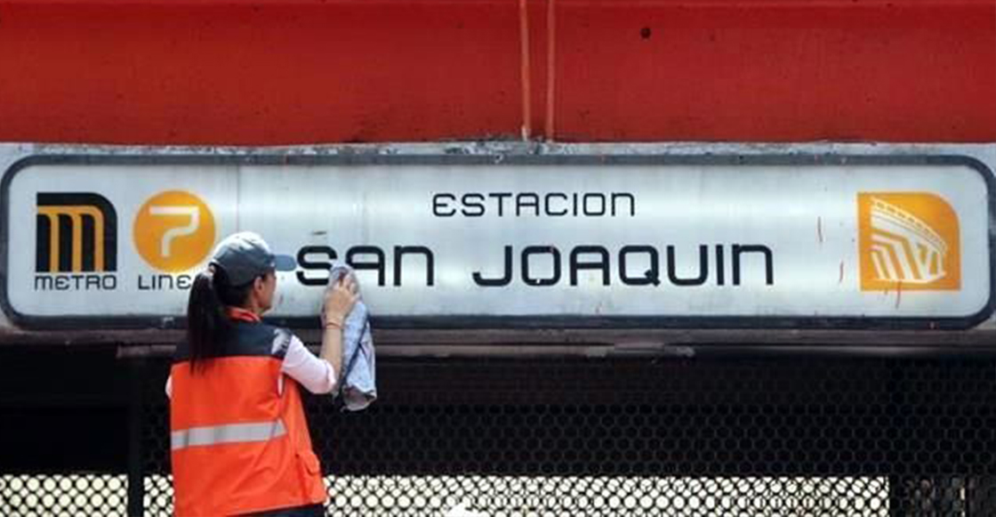 Escaleras del Metro funcionan mientras Sheinbaum realiza trabajo comunitario; se va y dejan de operar