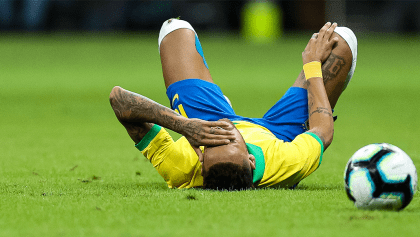 Neymar estará cuatro semanas fuera por lesión