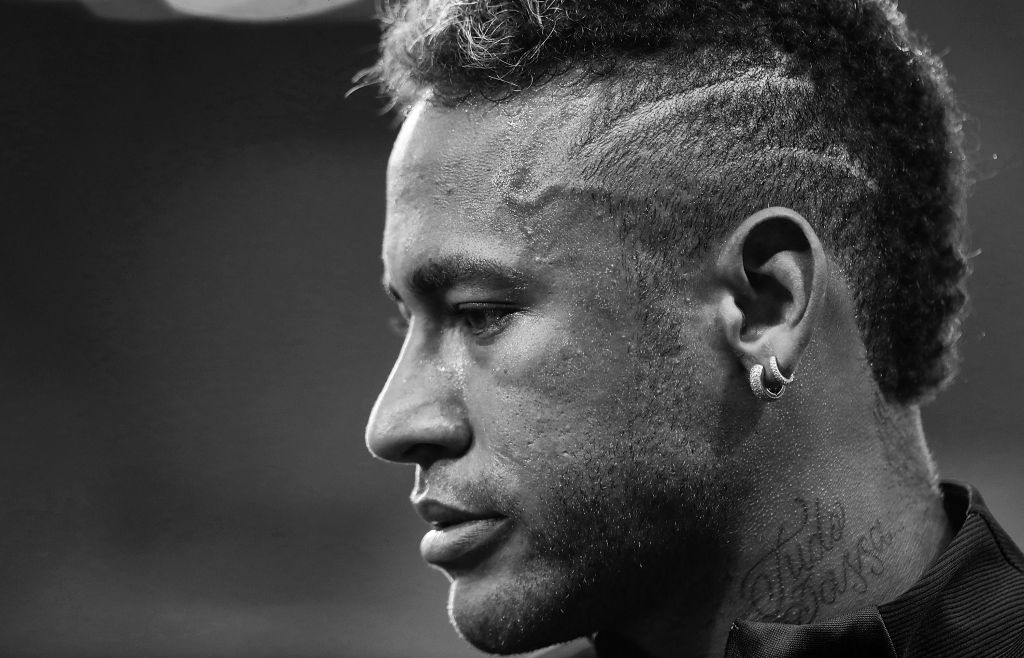 Más problemas para Neymar: hacienda le bloqueó 30 propiedades por evasión fiscal
