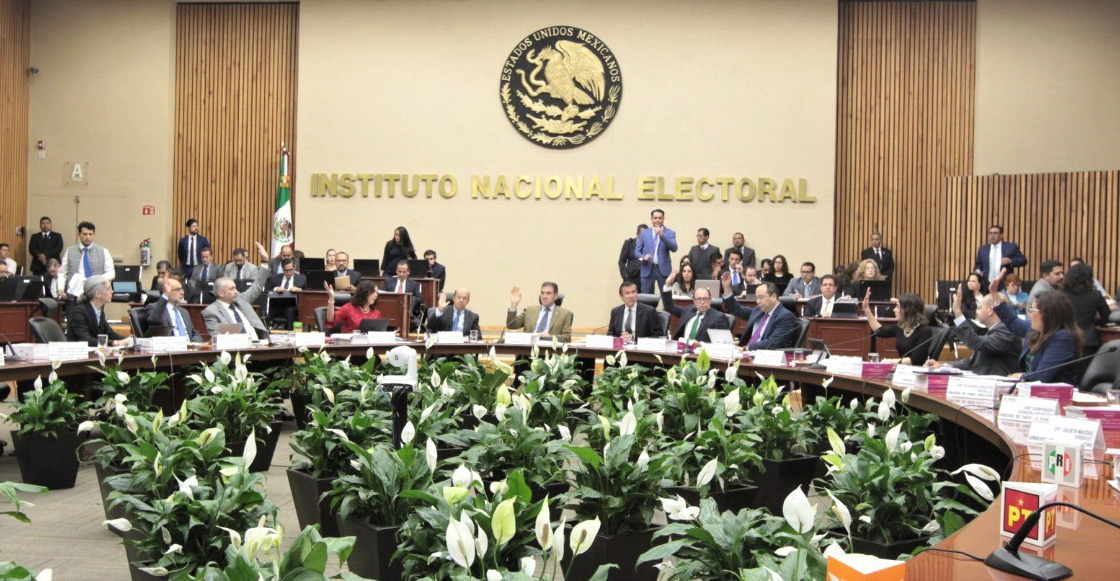 INE sanciona a Morena por más de 241 mil pesos por incumplir con obligaciones de transparencia,