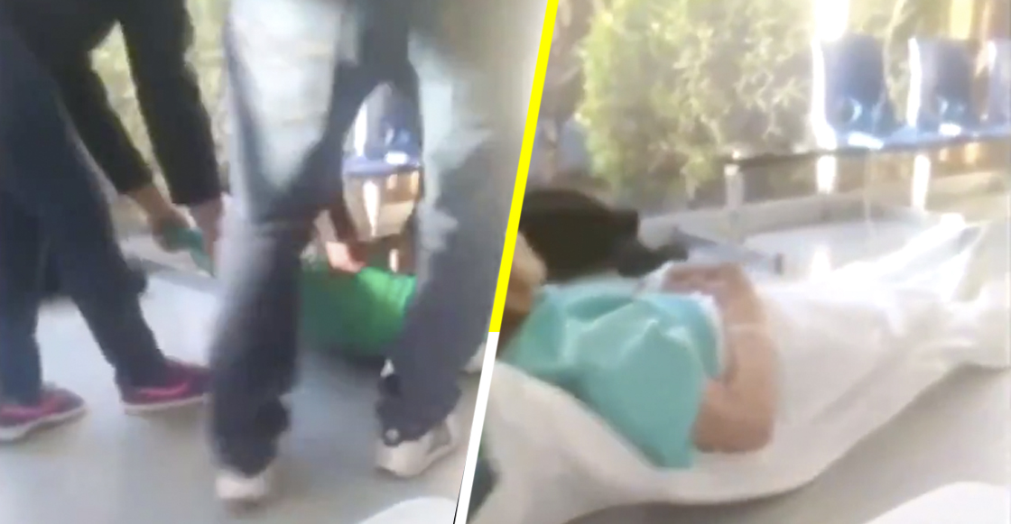 A falta de camillas, pacientes del IMSS tienen que ser arrastrados por el piso para recibir atención médica