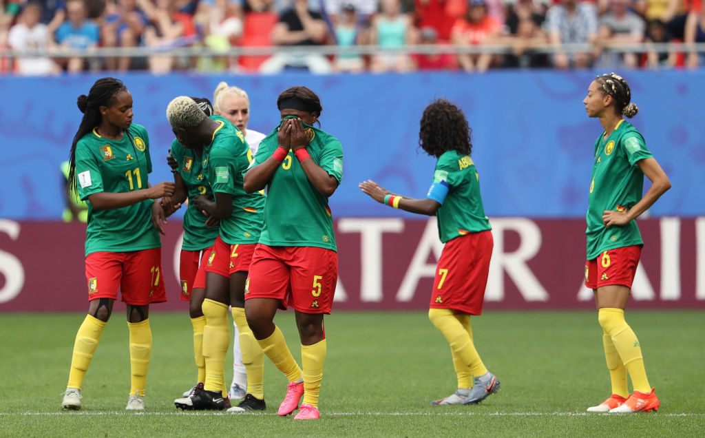 Inglaterra goleó a Camerún y Noruega las espera en cuartos del Mundial Femenil