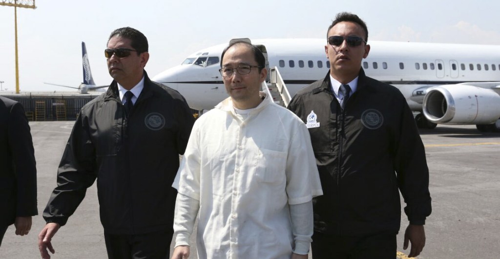 ¿Dónde quedó? AMLO ordena investigación sobre destino de dinero decomisado a Zhenli Ye Gon