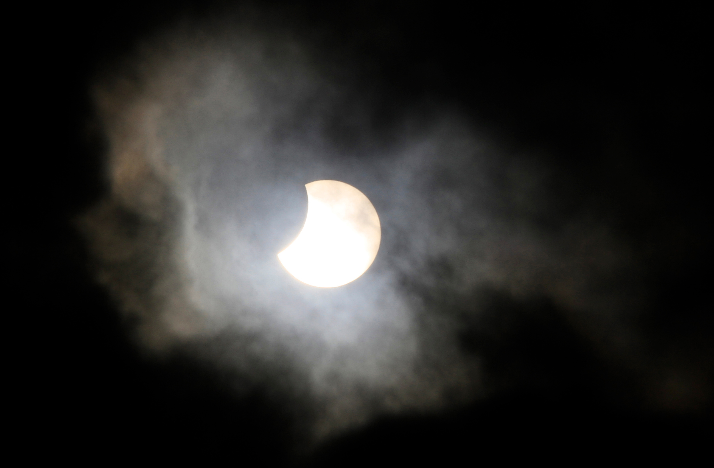 ¿Te perdiste el eclipse solar? ¡Acá te dejamos las mejores fotos!