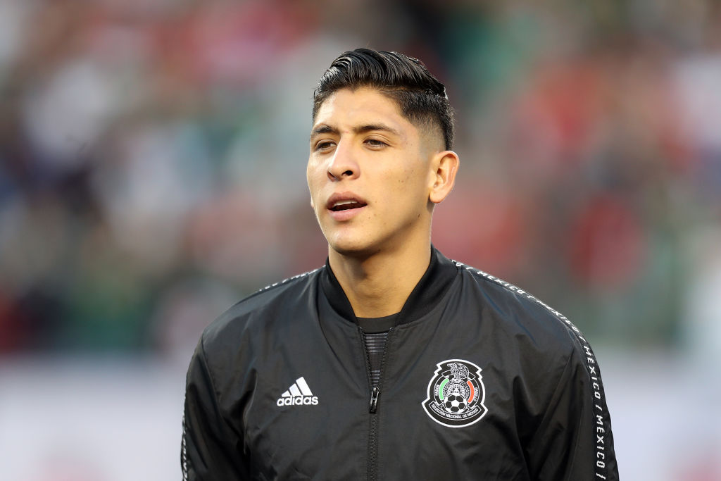 Sin 'oferta tangible' del Ajax, Edson Álvarez es contemplado para jugar con Monterrey