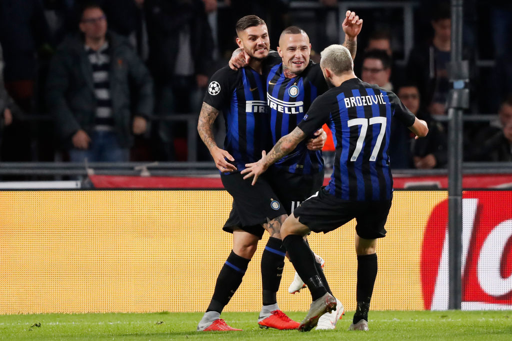 ¡A buscar equipo! Icardi y Nainggolan ya no entran en los planes del Inter