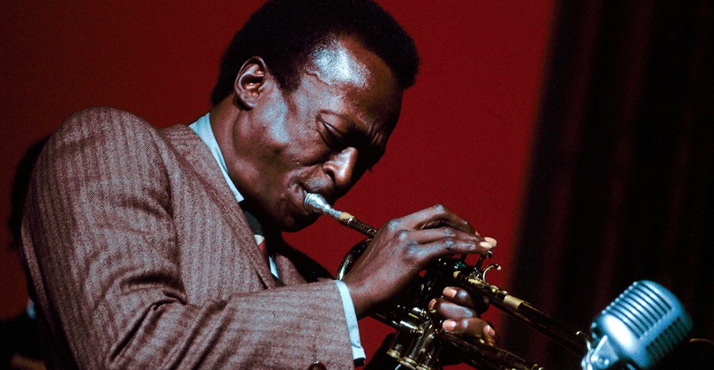 Después de 30 años finalmente se puede escuchar el track inédito de Miles Davis, "Paradise"