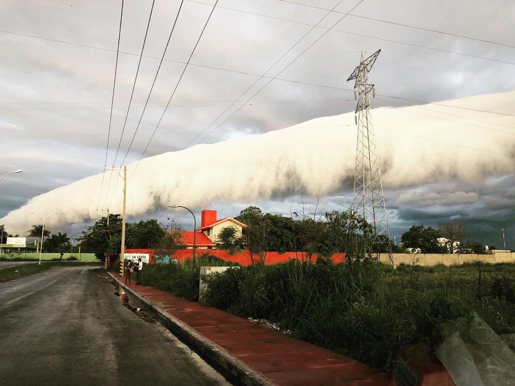 Nube en forma de arco en Yucatán 