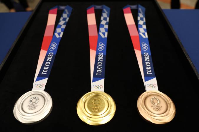 ¡Presentaron las medallas oficiales para Tokio 2020 hechas de metales reciclados!